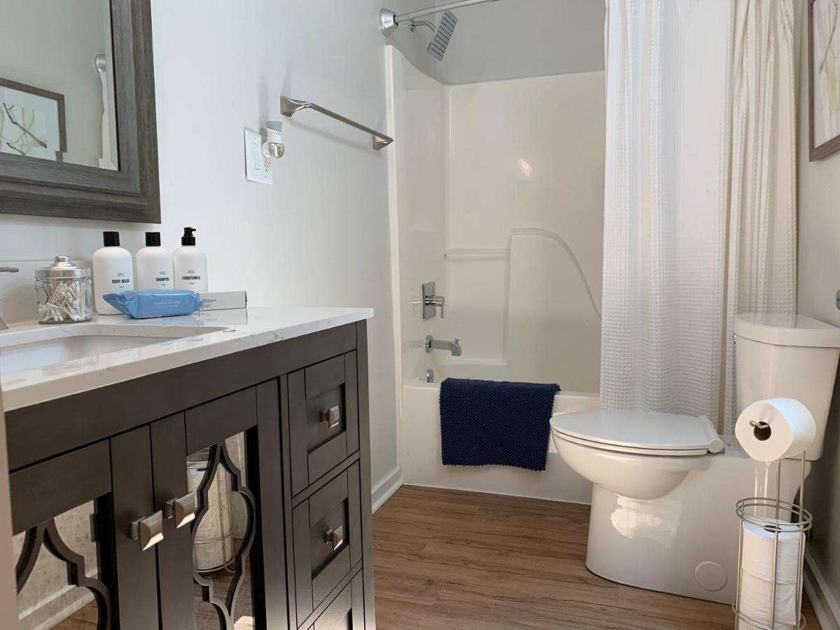 Normalbnb - 2 Blocks From Restaurants, Bars, Hospital Athens Exterior foto